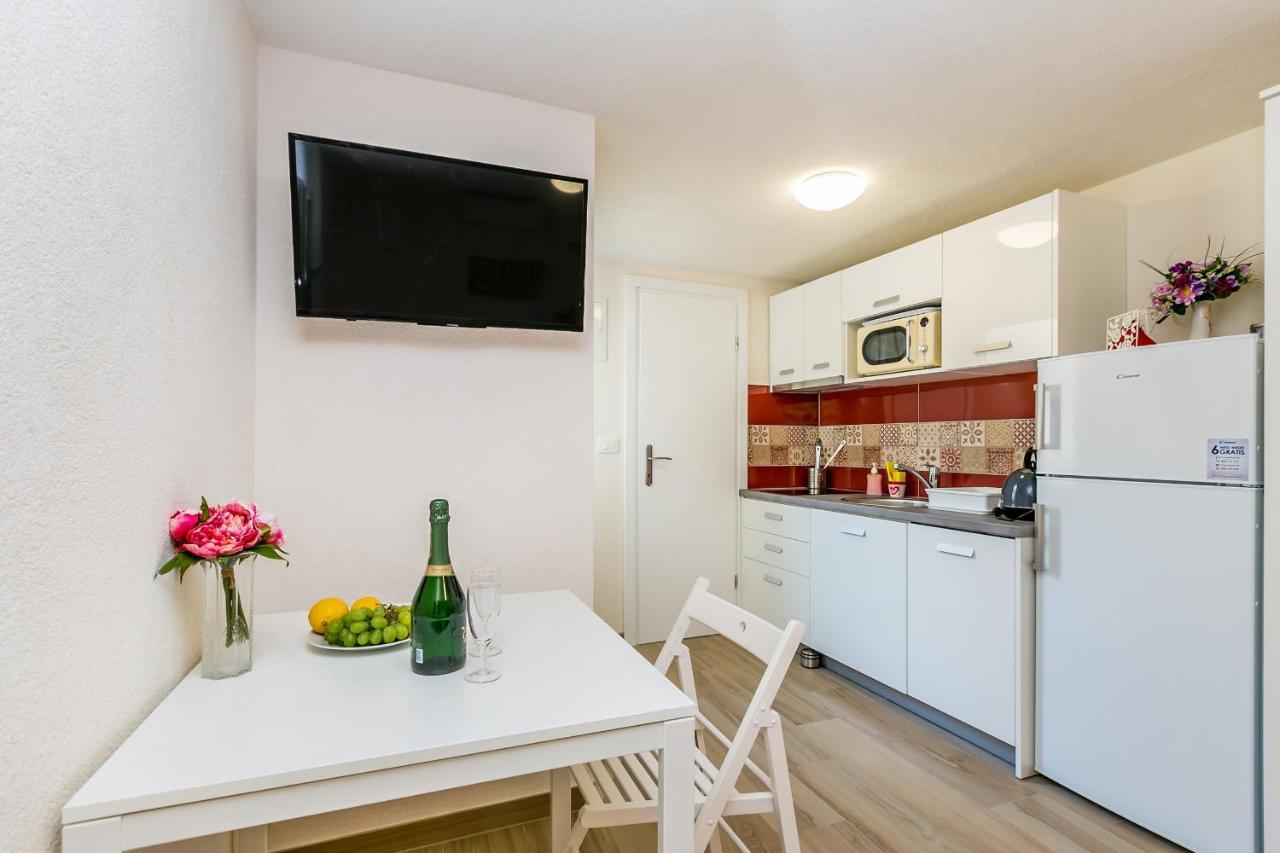 Apartman Hana Apartment Omisalj Ngoại thất bức ảnh