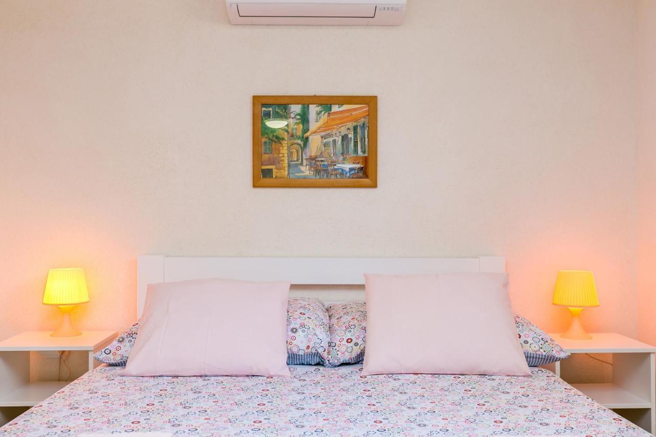 Apartman Hana Apartment Omisalj Ngoại thất bức ảnh